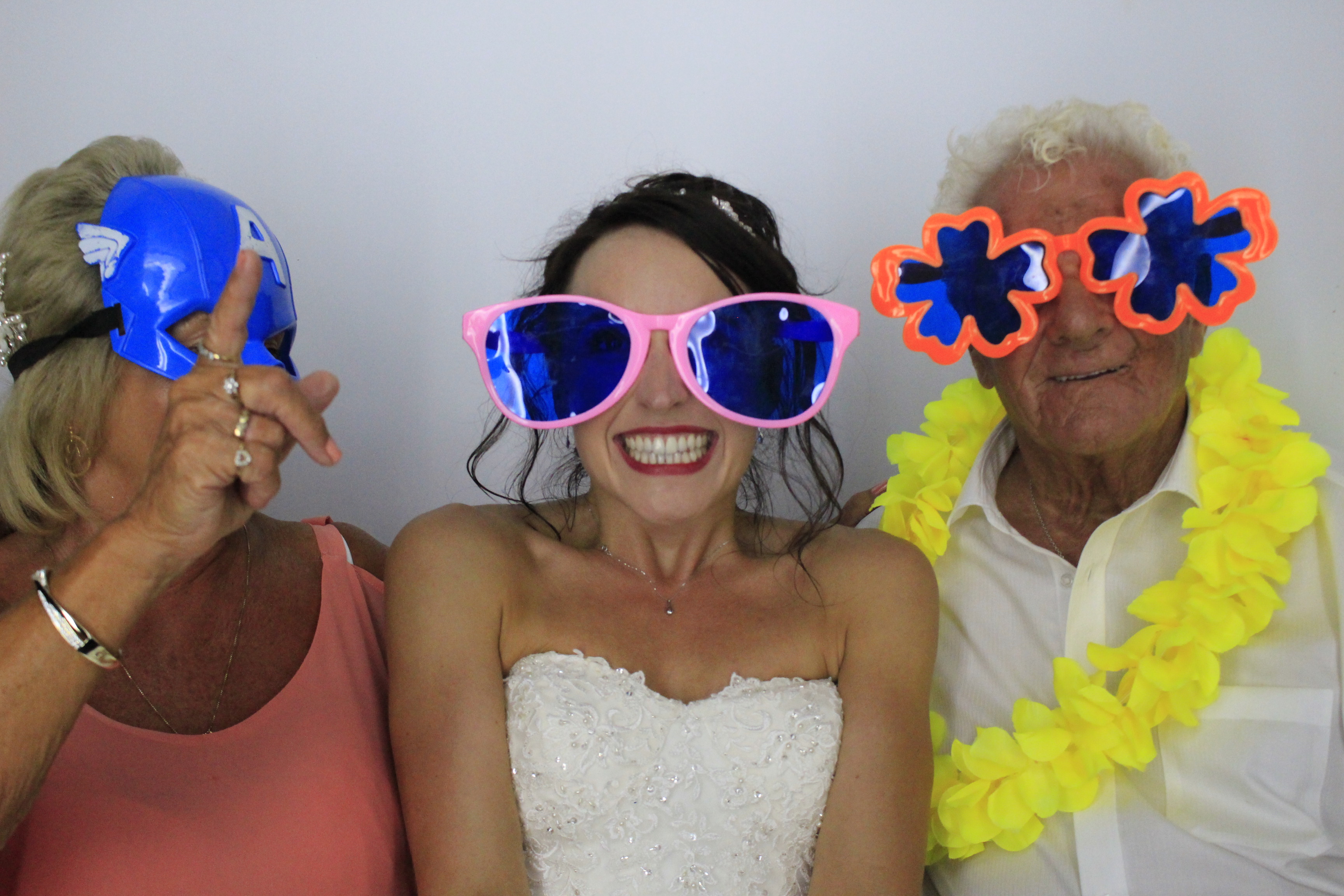 Katie & Charlie's Wedding | View more photos from the event at gallery.myphotoboothexperience.co.uk/u/MyPhotoBoothExperienceLtd/Katie-Charlies-Wedding